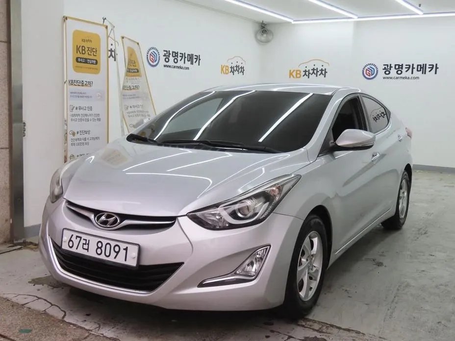 Hyundai AVANTE 2015