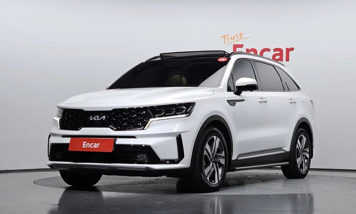 Kia Sorento 2022 — фото 1 из 35