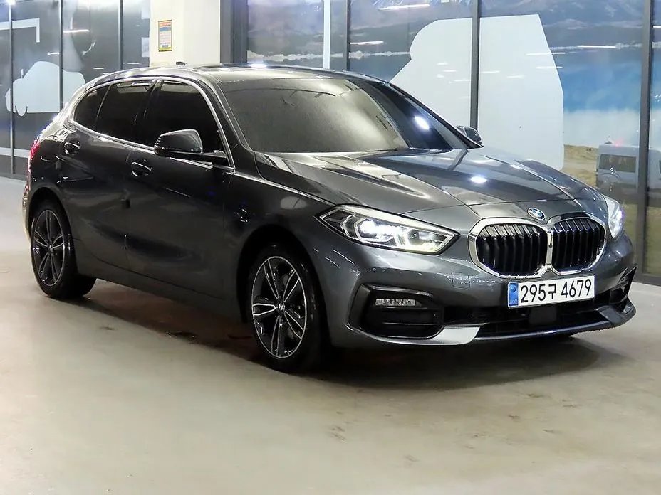 BMW 1-Series 2021