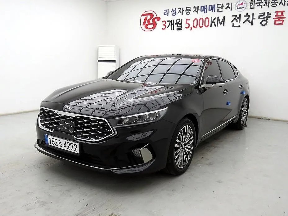 Kia K7 2021 — фото 1 из 5