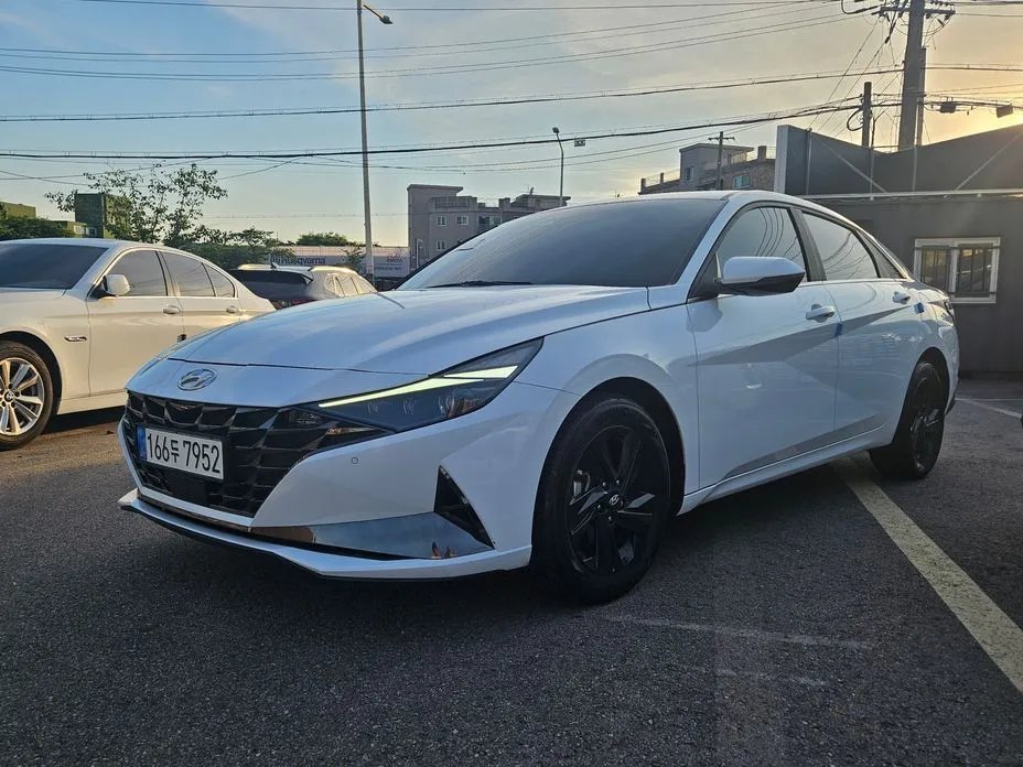 Hyundai AVANTE 2023
