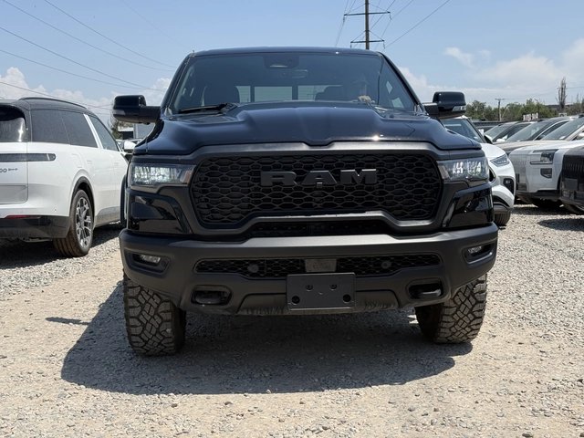 Dodge RAM RAM 1500 V 2025