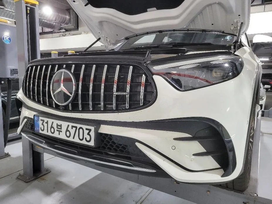 Mercedes-Benz GLC-Class 2024