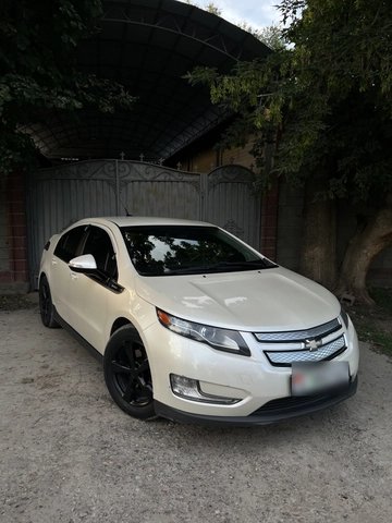 Chevrolet Volt I 2013 — фото 1 из 5