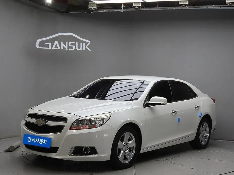 Chevrolet Malibu 2015 — фото 1 из 5