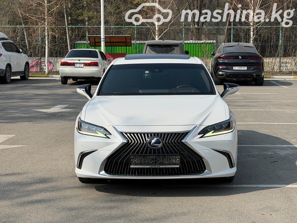 Lexus ES VII Рестайлинг 2021 — фото 1 из 5