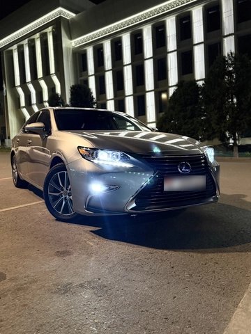 Lexus ES VI Рестайлинг 2017 — фото 1 из 4