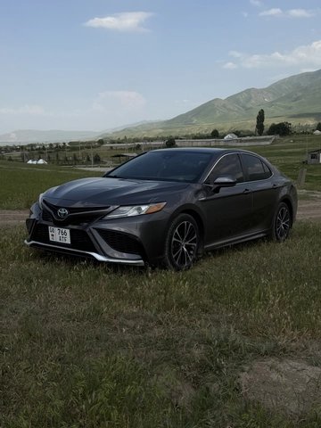 Toyota Camry VIII (XV70) 2020 — фото 1 из 5