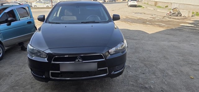 Mitsubishi Lancer X 2007 — фото 1 из 4