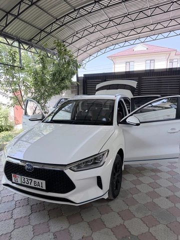 BYD E2 I 2021 — фото 1 из 4