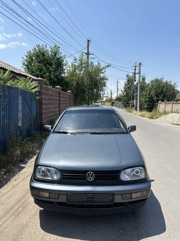 Volkswagen Golf III 1997 — фото 1 из 5