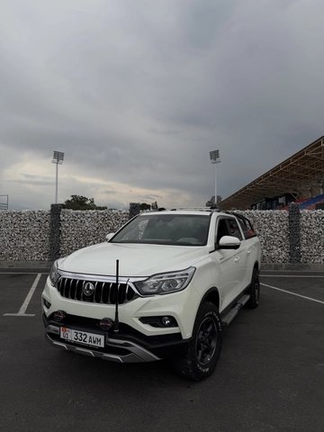 SsangYong Rexton Sports I 2019 — фото 1 из 5
