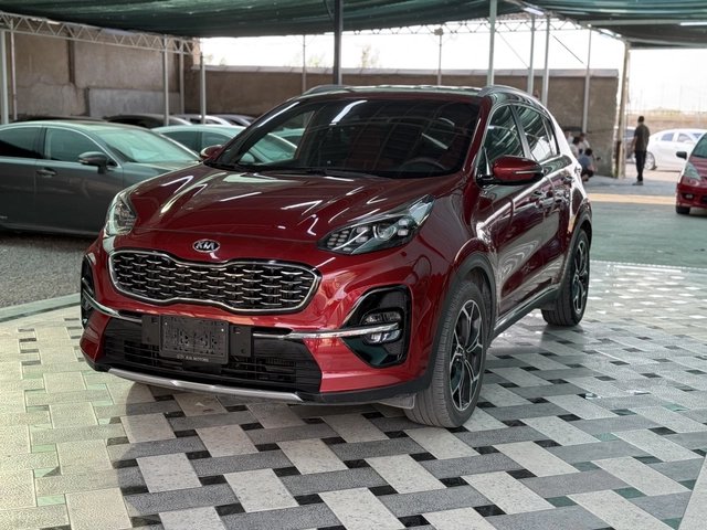 Kia Sportage IV Рестайлинг 2019 — фото 1 из 5