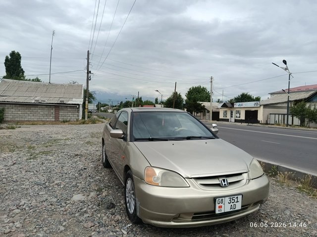 Honda Civic VII 2003 — фото 1 из 5