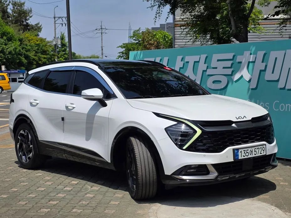 Kia Sportage 2023 — фото 1 из 5