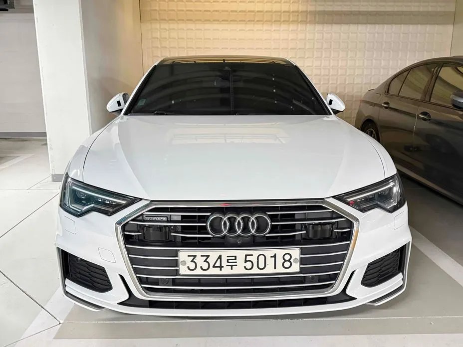 Audi A6 2020 — фото 1 из 5