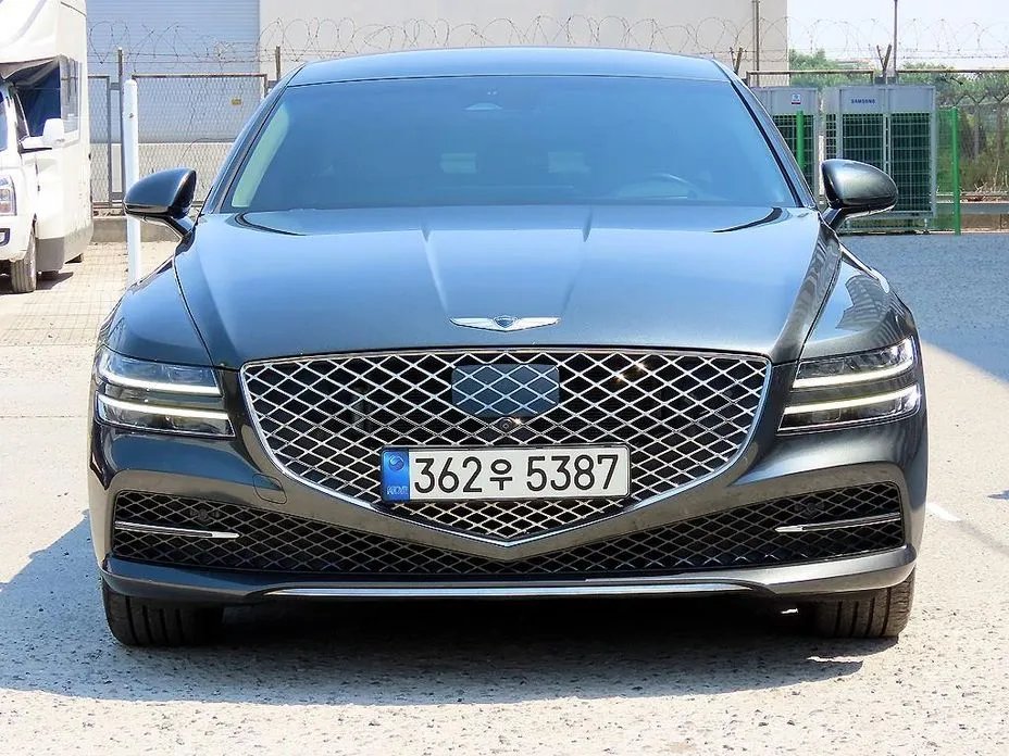Genesis G80 2021 — фото 1 из 5