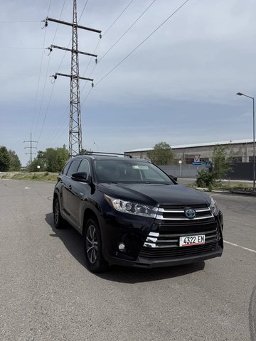 Toyota Highlander III (U50) Рестайлинг 2019 — фото 1 из 5
