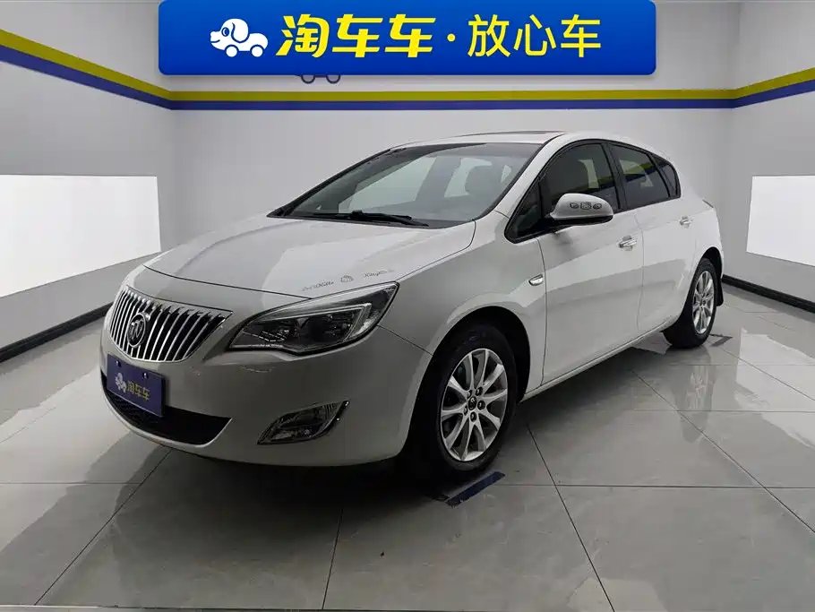 Buick Excelle 2014 — фото 1 из 5