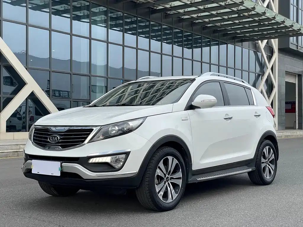 Kia Sportage 2013 — фото 1 из 5