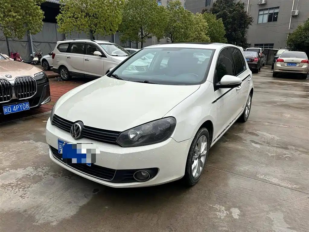 Volkswagen Golf 2013 — фото 1 из 5