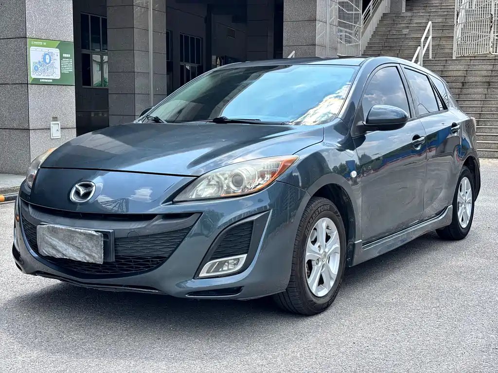 Mazda 3 Xingcheng 2012 — фото 1 из 5