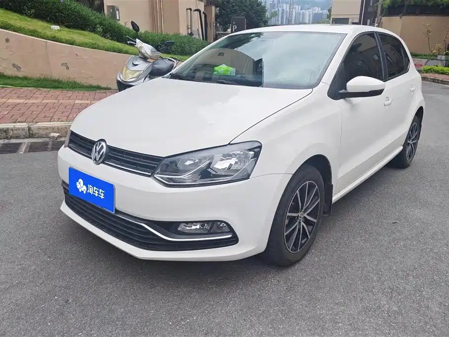 Volkswagen Polo 2016 — фото 1 из 5