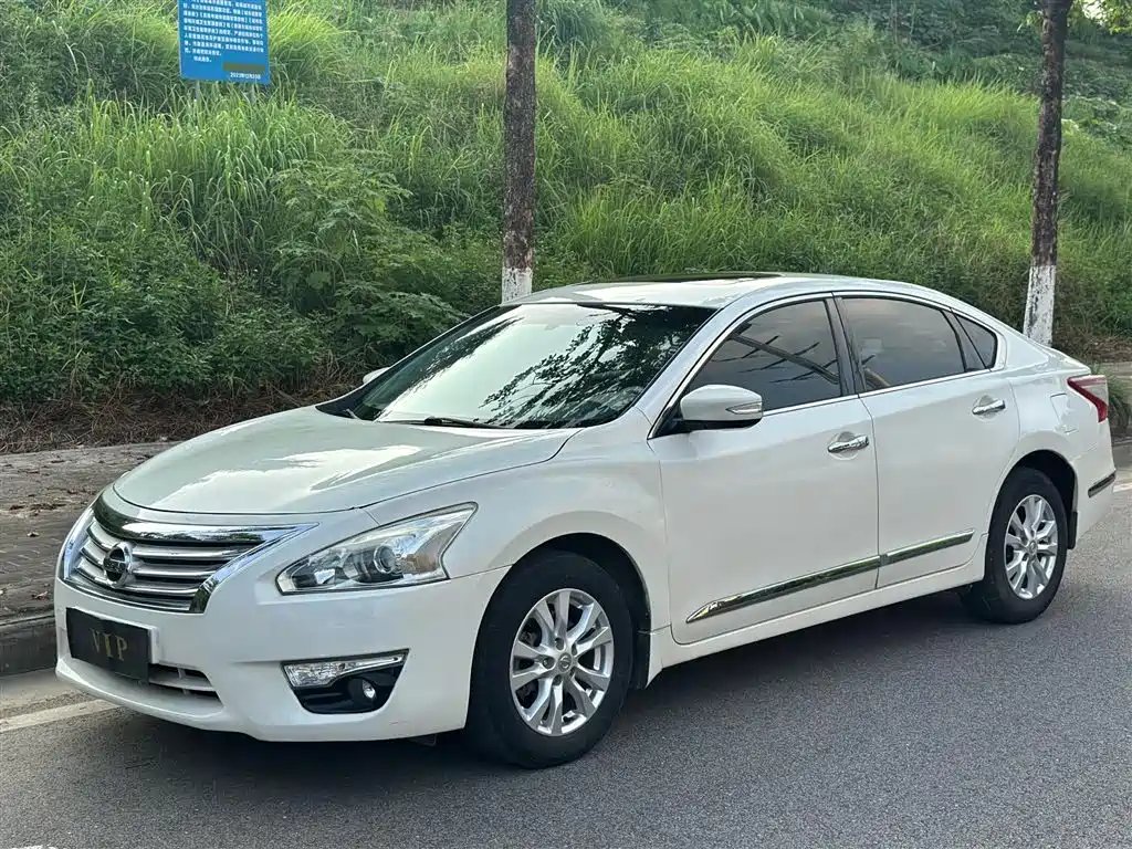 Nissan Teana 2013 — фото 1 из 5