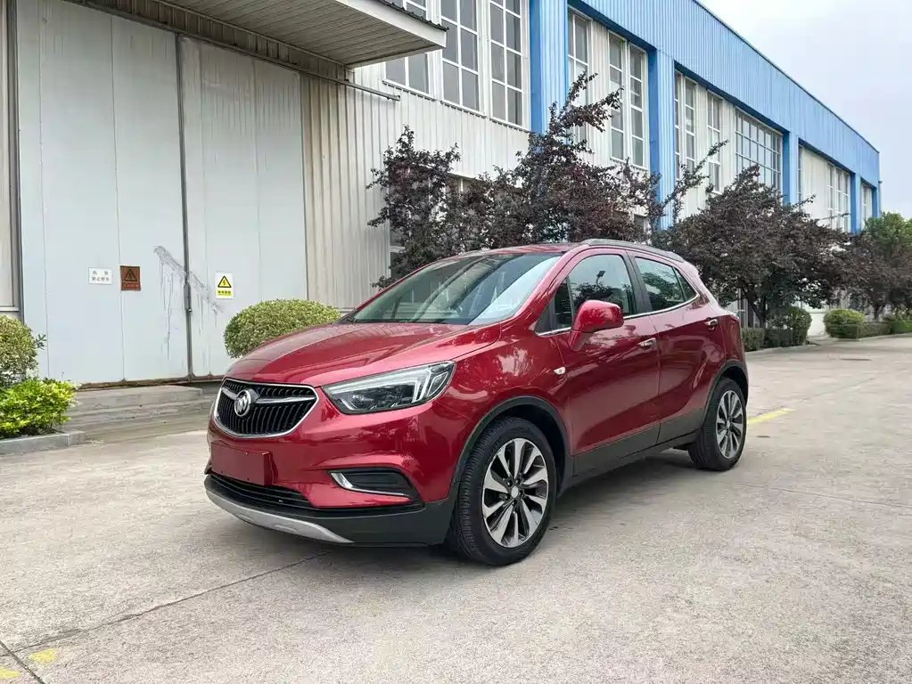 Buick Encore 2016 — фото 1 из 5