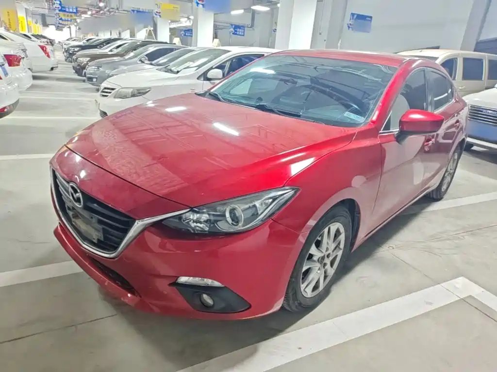 Mazda 3 Axela 2016 — фото 1 из 5