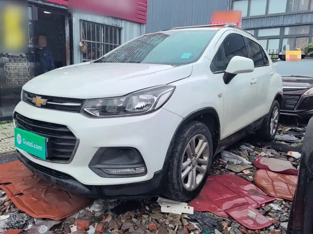 Chevrolet Trax 2019 — фото 1 из 5