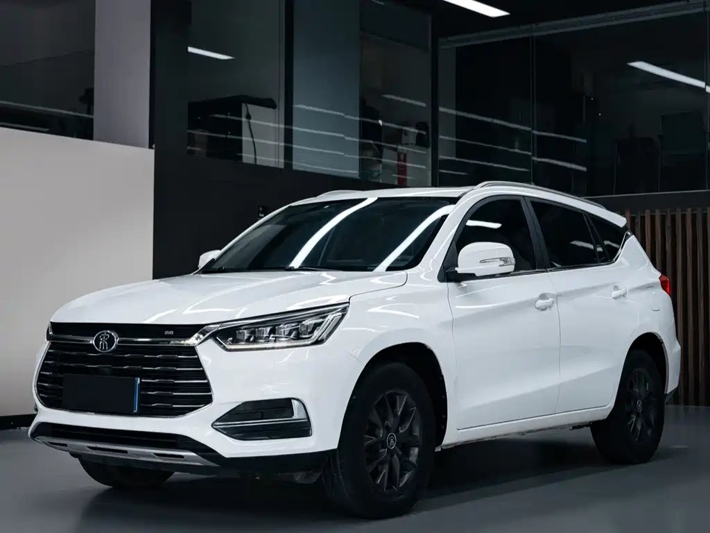 BYD Song 2020 — фото 1 из 5