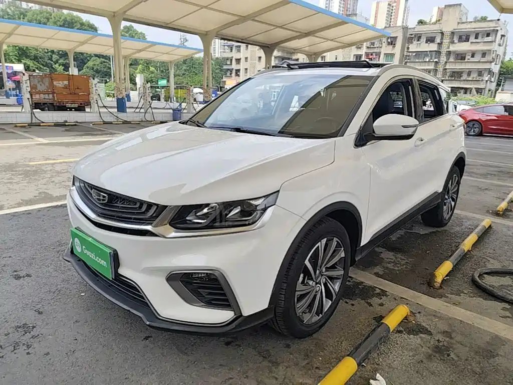 Geely Binyue 2020 — фото 1 из 5