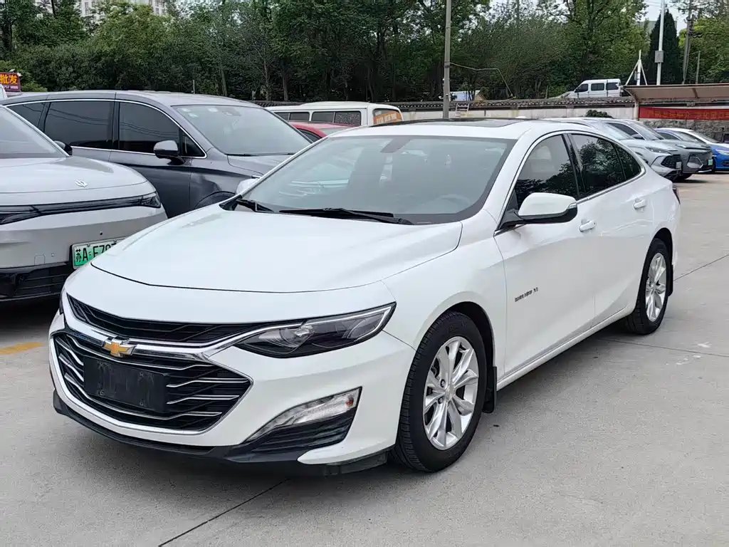 Chevrolet Malibu XL 2019 — фото 1 из 5
