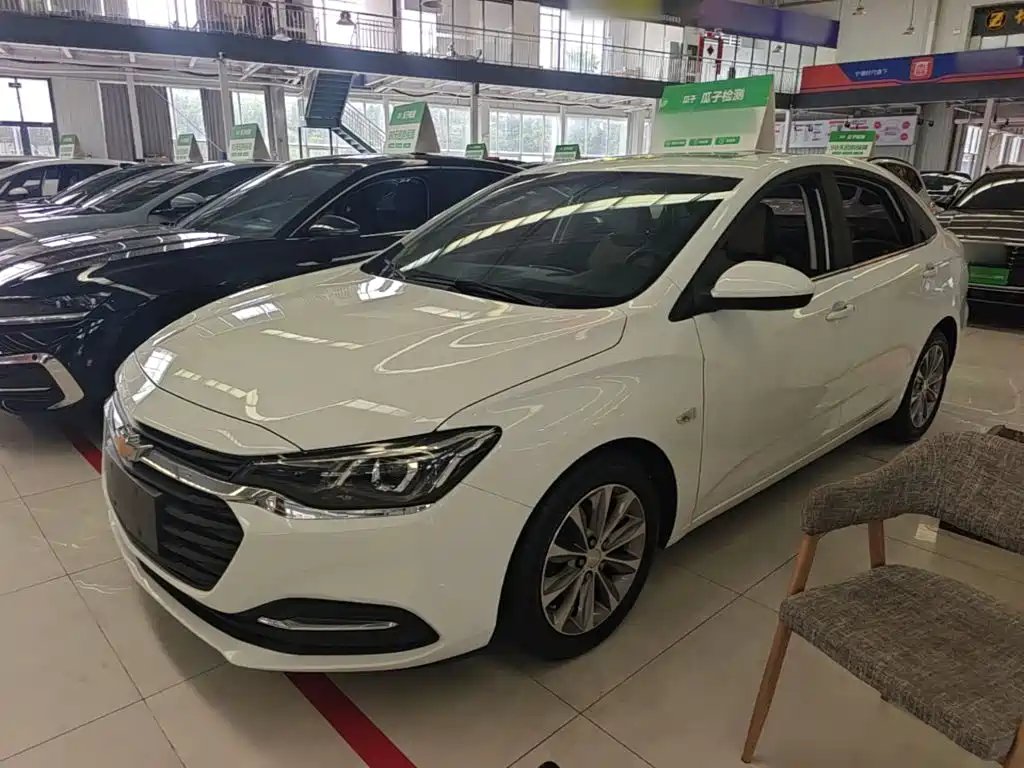 Chevrolet Monza 2020 — фото 1 из 5