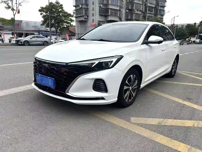 Changan Eado 2021 — фото 1 из 5