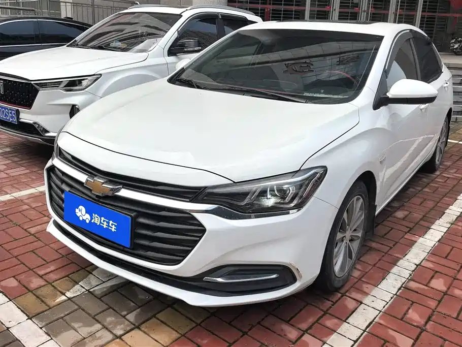 Chevrolet Monza 2022 — фото 1 из 5