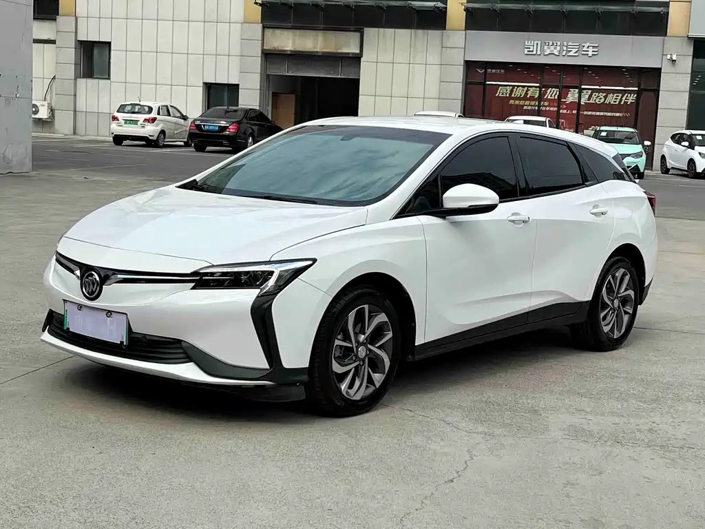 Buick Velite 6 2019 — фото 1 из 5