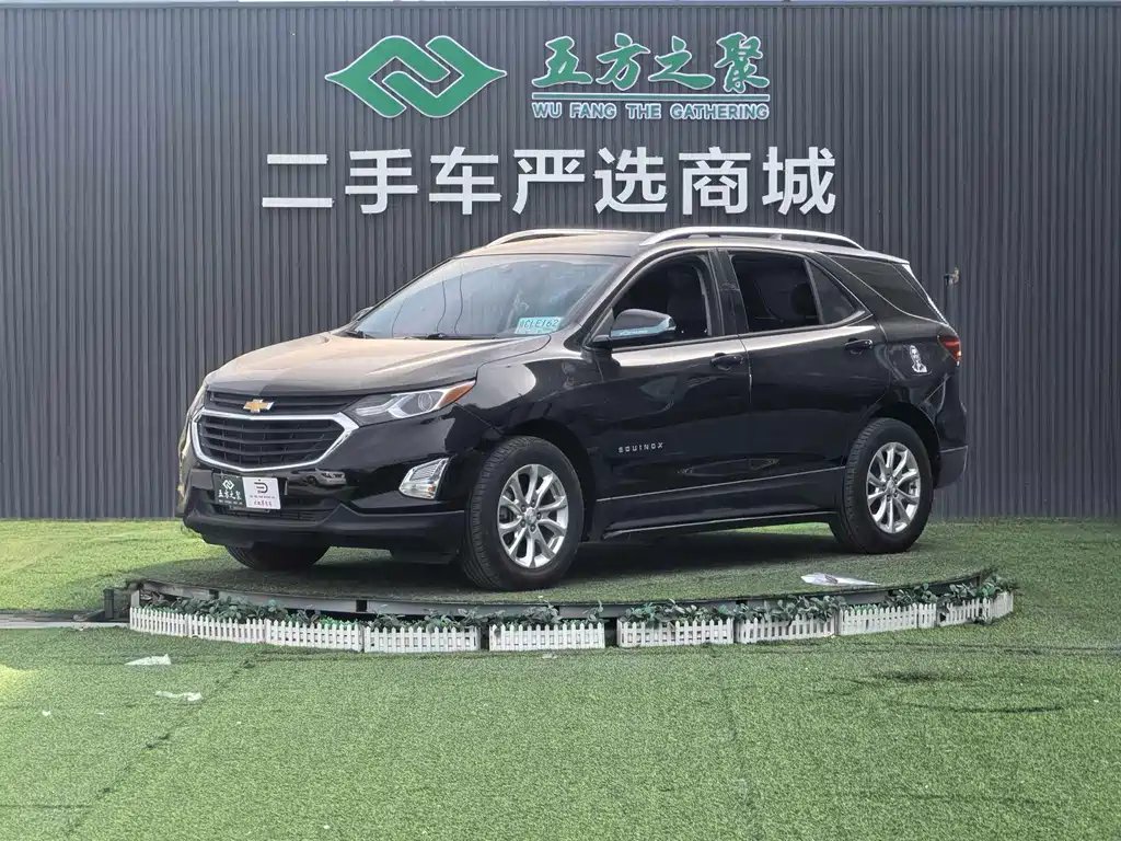 Chevrolet Equinox 2019 — фото 1 из 5