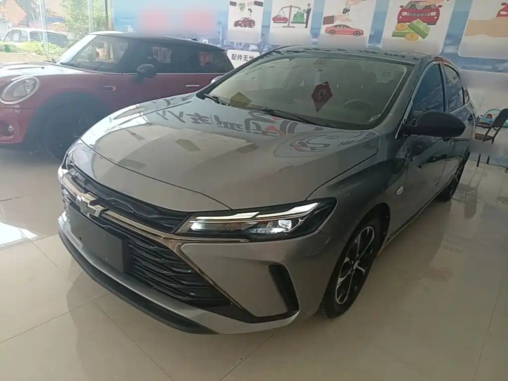 Chevrolet Monza 2023 — фото 1 из 5