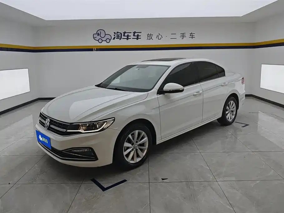 Volkswagen Bora 2020 — фото 1 из 5
