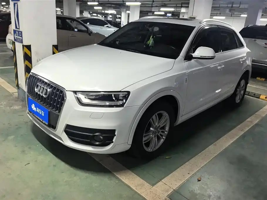 Audi Q3 2015 — фото 1 из 5
