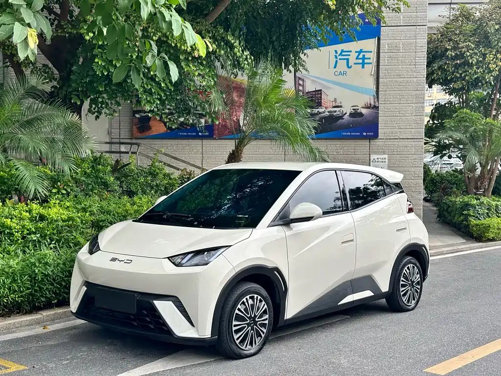 BYD Seagull 2023 — фото 1 из 5