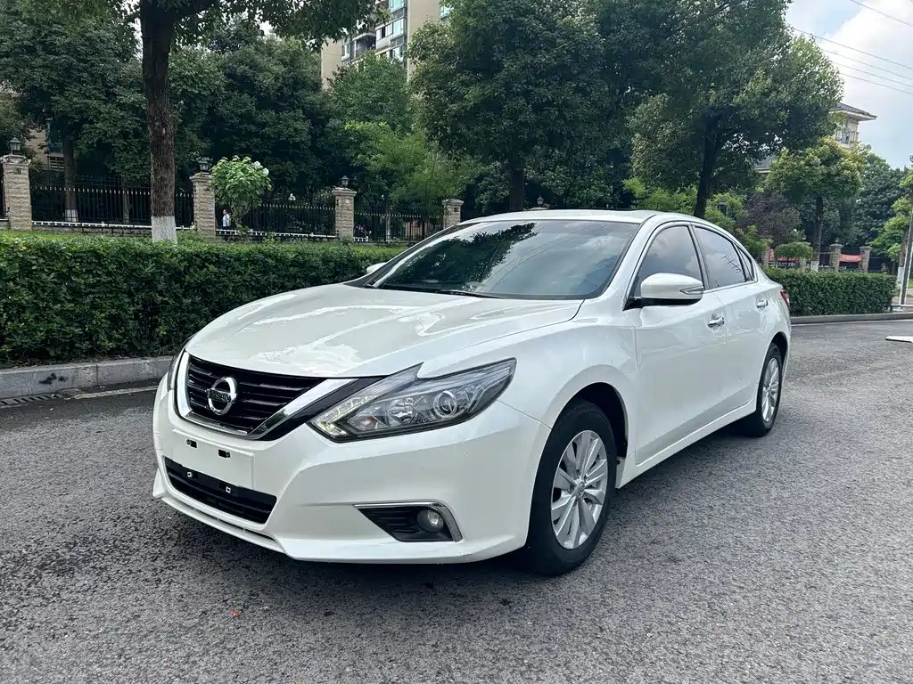 Nissan Teana 2018 — фото 1 из 5