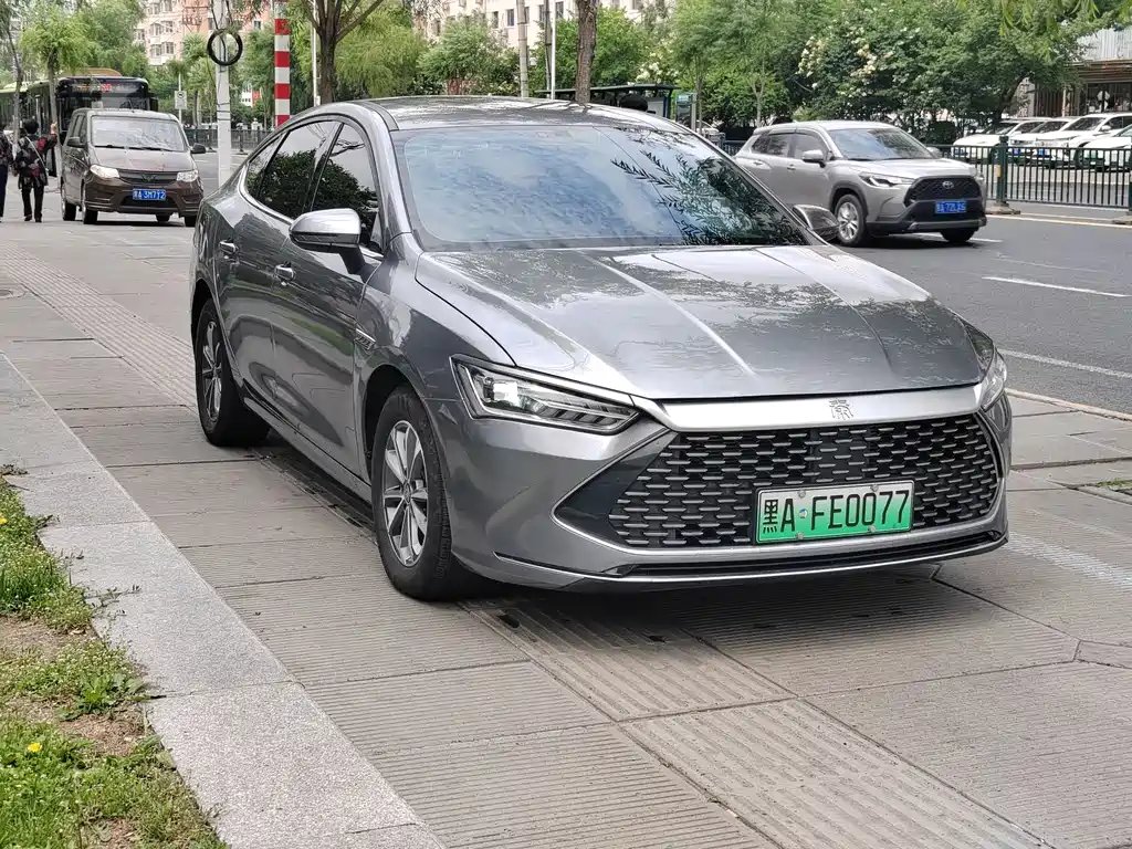 BYD Qin PLUS 2024 — фото 1 из 5