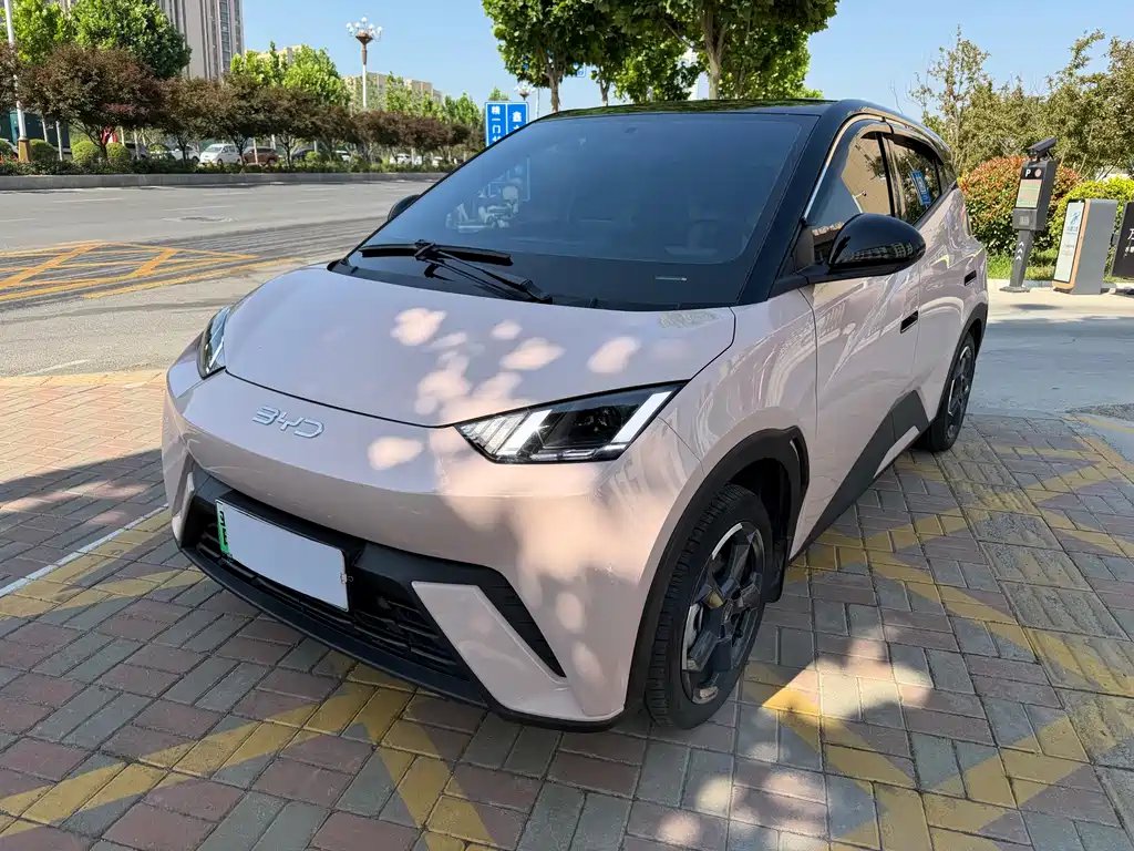 BYD Seagull 2023 — фото 1 из 5