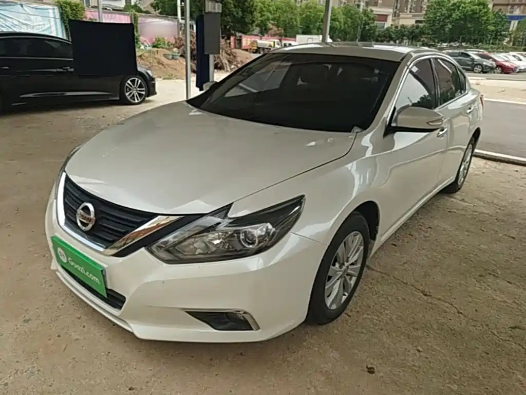 Nissan Teana 2017 — фото 1 из 5