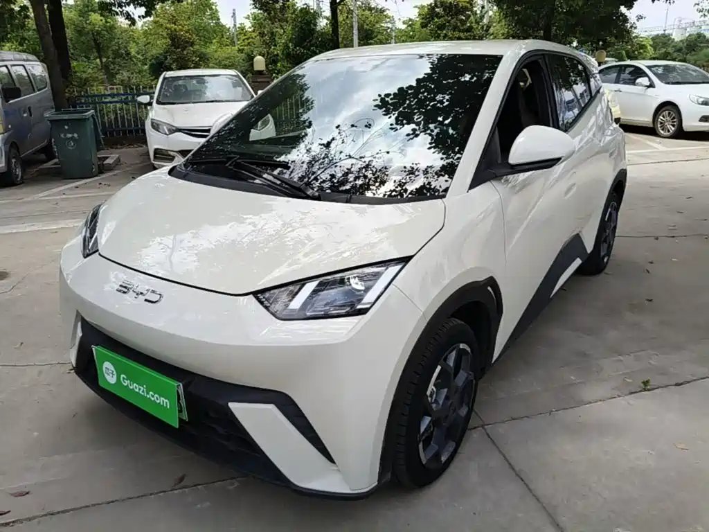 BYD Seagull 2024 — фото 1 из 5