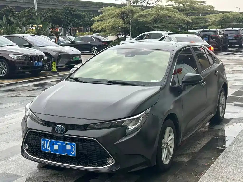 Toyota Levin 2021 — фото 1 из 5