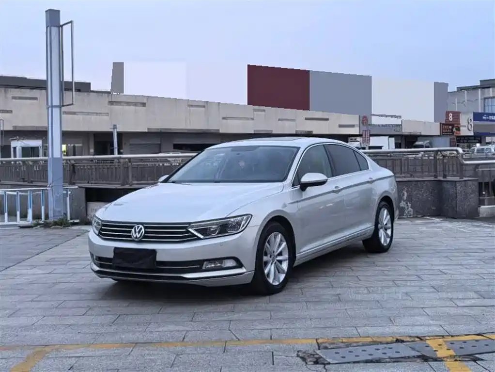 Volkswagen Magotan 2018 — фото 1 из 5